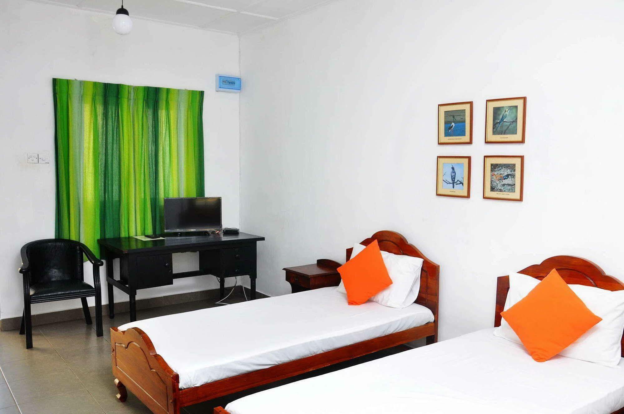 Sea View Hotel Colombo Luaran gambar